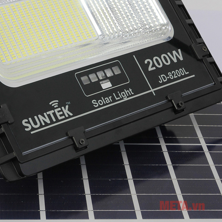 Đèn LED năng lượng mặt trời SUNTEK JD-8200