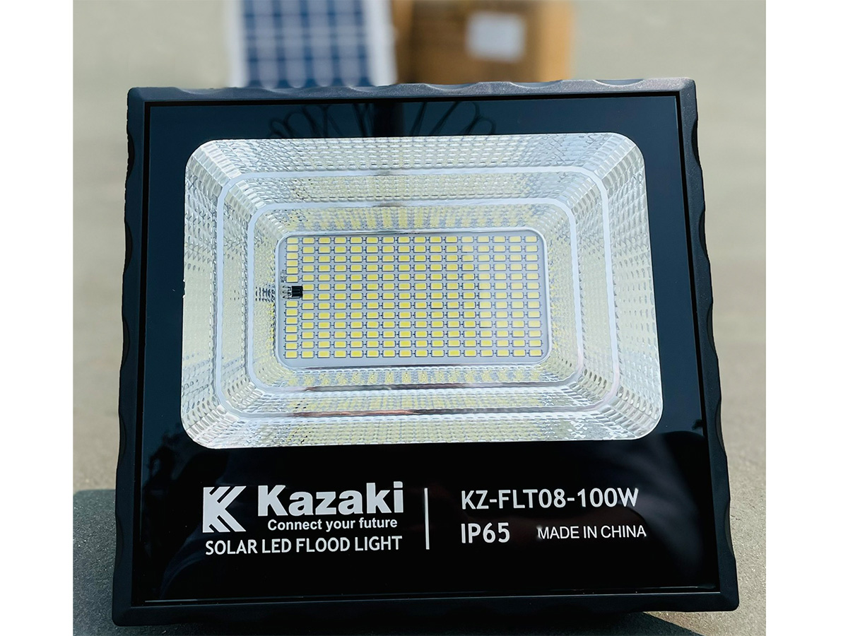 Đèn năng lượng mặt trời Kazaki KZ-FLT08-100W