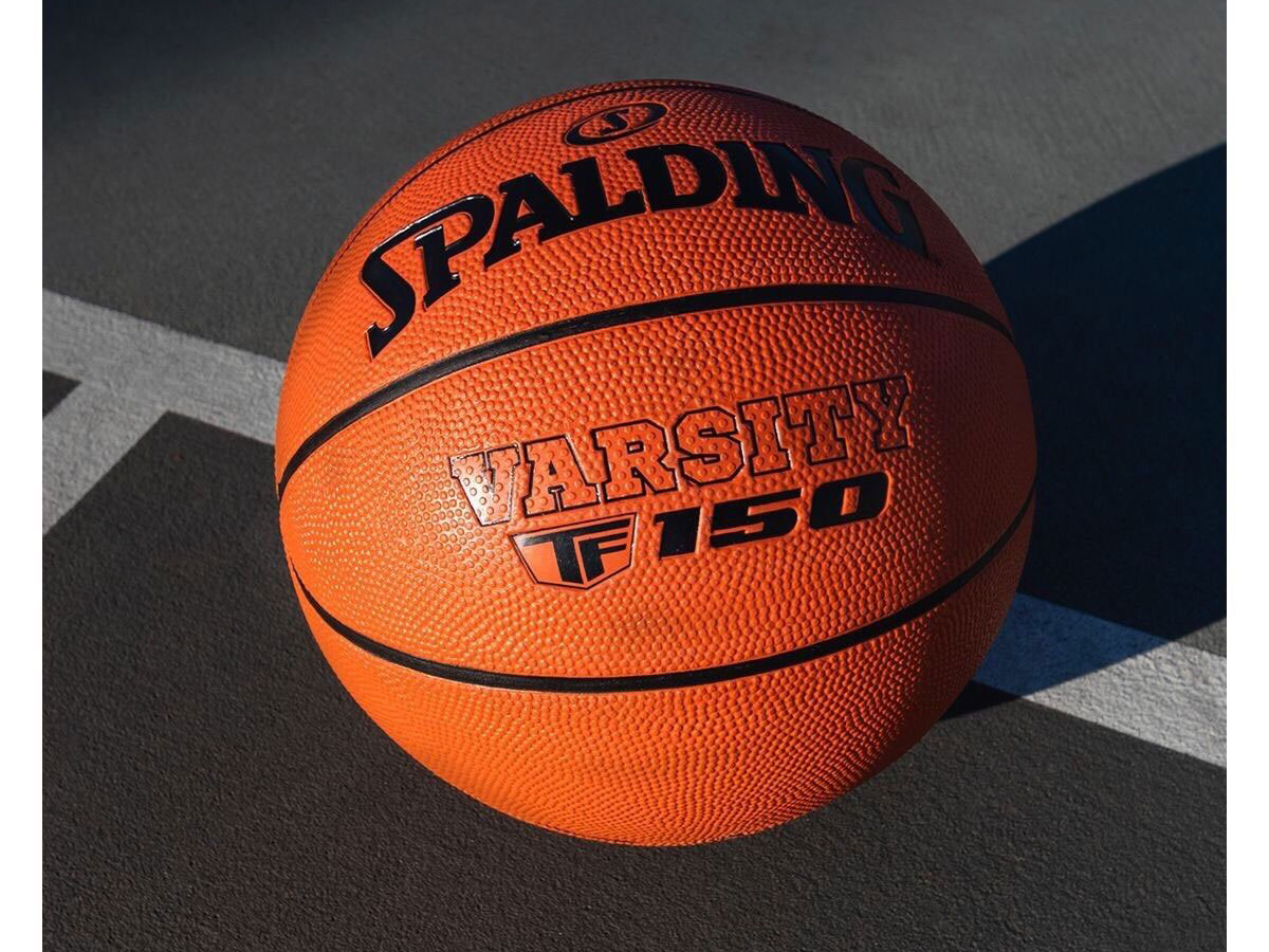 Bóng rổ Spalding Varsity FIBA TF150 Size 6 (84-422)