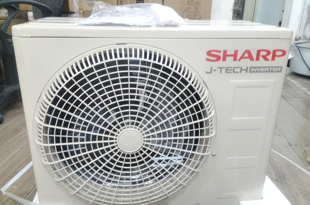 Máy lạnh Sharp Inverter 1HP AH-X10ZEW