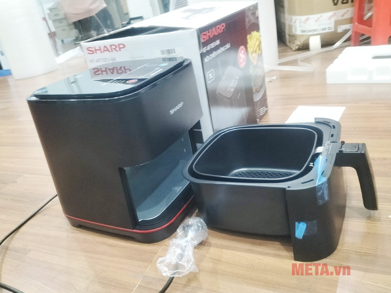 Nồi chiên không dầu Sharp KF-AF70EV-BK (7 lít)