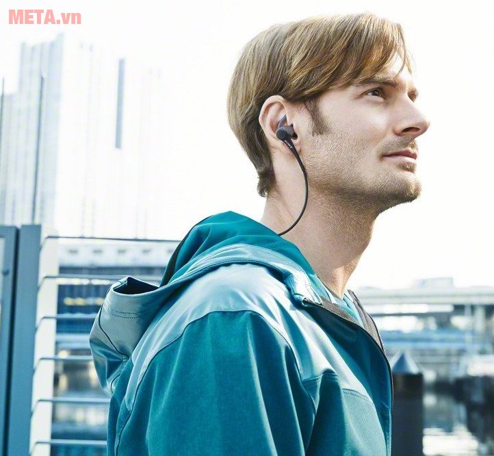 Tai nghe Sony MDRAS800AP cÃ³ trá»ng lÆ°á»£ng 9g Äeo ráº¥t thoáº£i mÃ¡i 