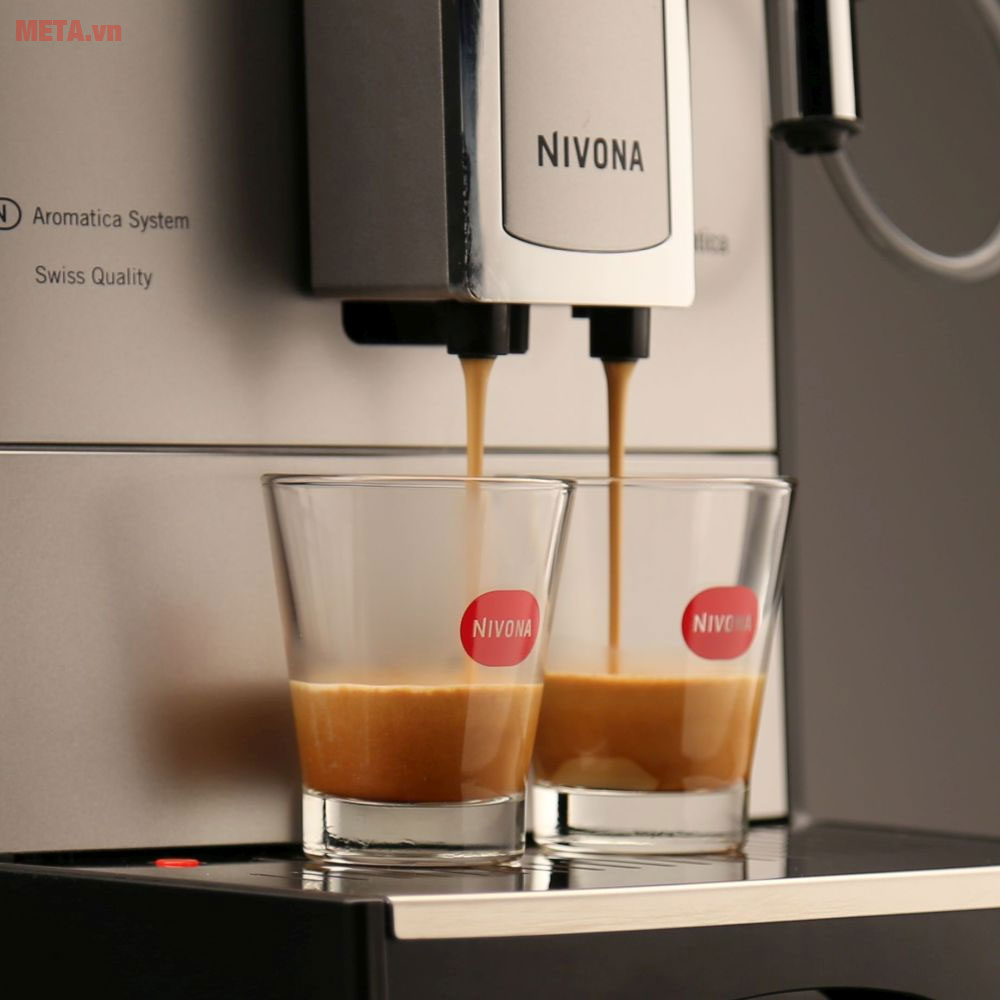 Máy pha cà phê tự động Nivona 520 có 2 vòi pha cà phê 