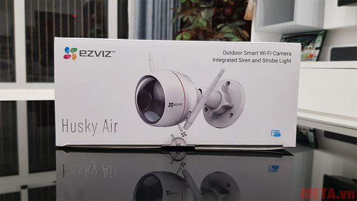 Vỏ hộp sản phẩm EZVIZ CS-CV310 Husky air