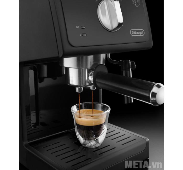 Bảng điều khiển của Delonghi ECP31.21