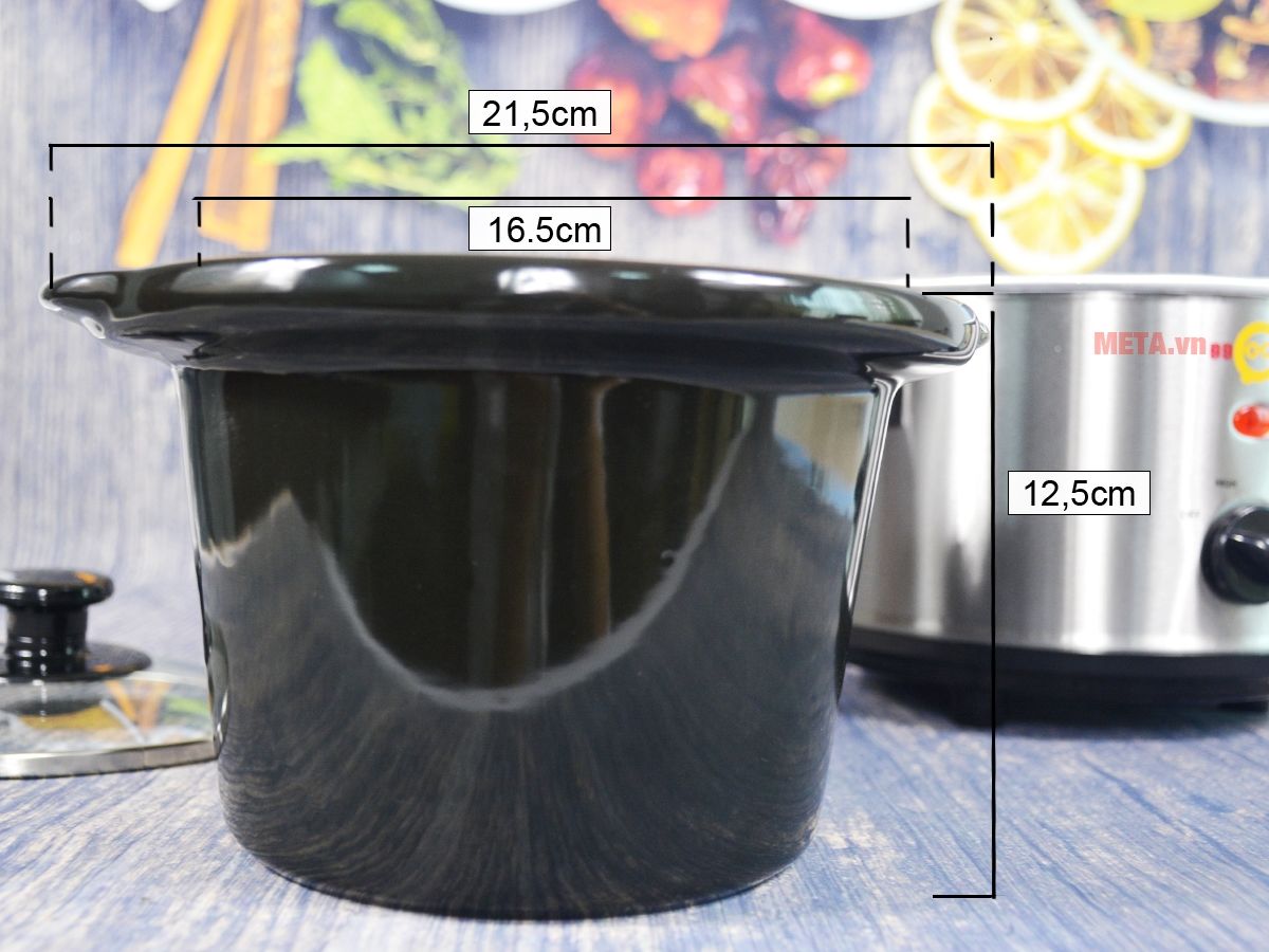 Lòng nồi nấu cháo đa năng Hàn Quốc BBcooker BS15 được làm từ sứ Ceramic siêu chịu nhiệt, an toàn.