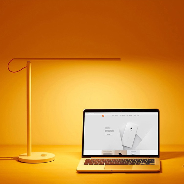 Đèn bàn thông minh Xiaomi Mi LED Desk Lamp 1S (MUE4105GL)