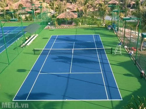 Giá thuê sân tennis
