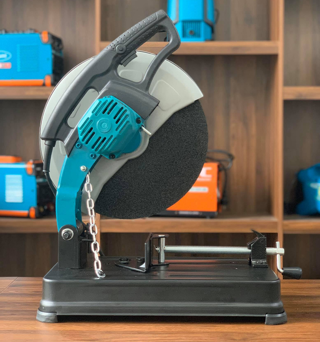 Máy cắt sắt thiết kế chắc chắn Classic CLA 357