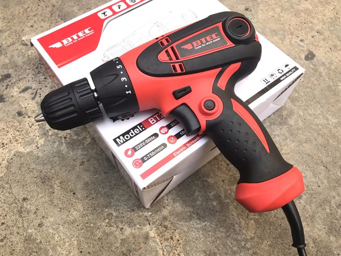 Máy vặn vít dùng điện Btec BT-2105 có kiểu dáng hiện đại, đẹp mắt Máy vặn vít dùng điện Btec BT-2105