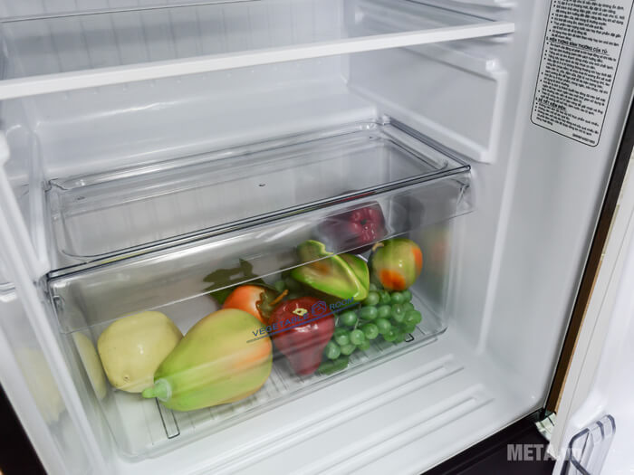 Tủ lạnh Aqua 130 lít AQR T150FA BS có ngăn rau củ khép kín