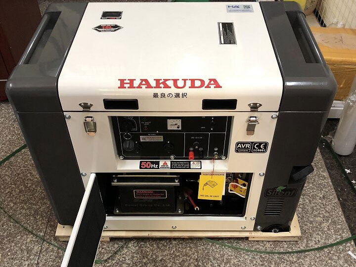 Máy phát điện chạy dầu 5KW Hakuda HKD 5000ET