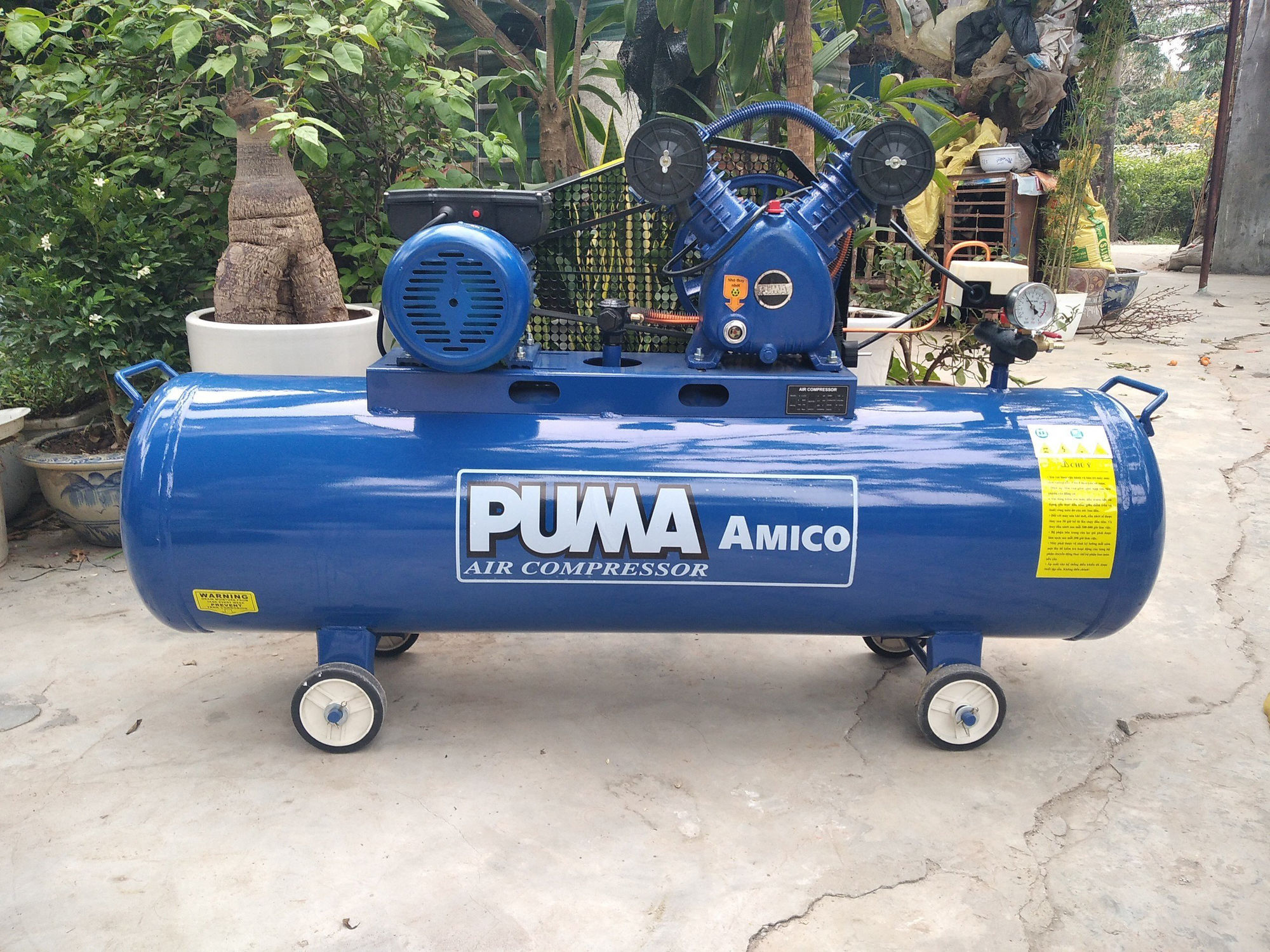 Máy nén khí Puma 3HP 120L V-0.25/8 Máy nén khí Puma V-0.25/8