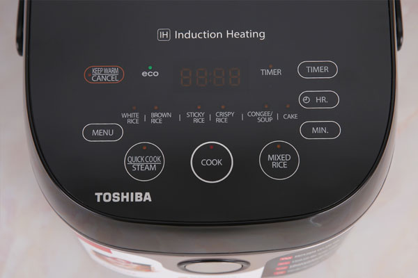 Bảng điều khiển của nồi cơm điện Toshiba RC-10IX1PV là bảng điều khiển cảm ứng