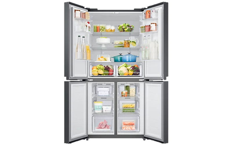 Tủ lạnh Samsung RF48A4000B4/SV có dung tích sử dụng 488 lít, phù hợp với gia đình có 5 thành viên trở lên