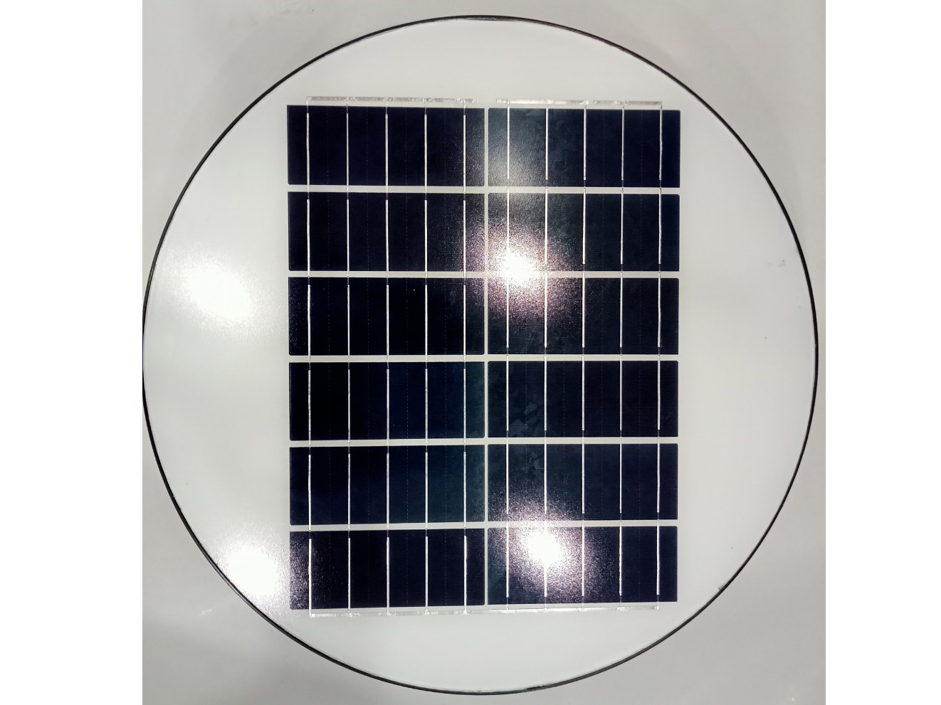 Đèn năng lượng mặt trời đĩa bay