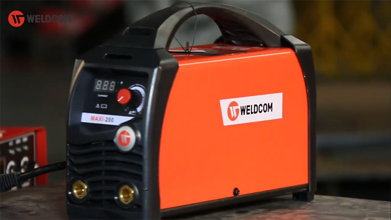 Đánh giá chi tiết máy hàn Weldcom Maxi 200