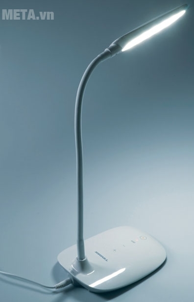 Đèn bàn Tiross TS1804 có thể điều chỉnh độ cao của đèn dễ dàng.