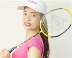 Cầm vợt cầu lông như thế nào cho chuẩn?