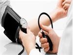 Nên sử dụng máy đo huyết áp cơ hay máy đo huyết áp điện tử?
