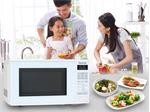Lò vi sóng Toshiba của nước nào? Dùng có tốt không?