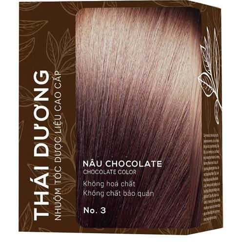 Với thuốc nhuộm tóc dược liệu Thái Dương nâu Chocolate, bạn sẽ có được mái tóc mềm mượt và bóng như nhung. Đặc biệt, sản phẩm chứa các thành phần tự nhiên và hoàn toàn không độc hại. Đừng bỏ lỡ hình ảnh liên quan đến thuốc nhuộm này, bạn sẽ thấy nó rất thuyết phục.