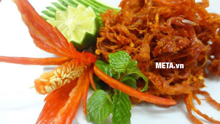 Bò khô khô món khoái khẩu của nhiều người
