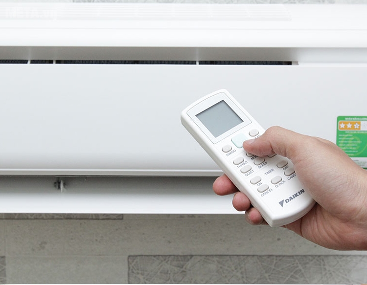 Không nên tăng giảm nhiệt độ máy lạnh đột ngột Không nên tăng giảm nhiệt độ máy lạnh đột ngột