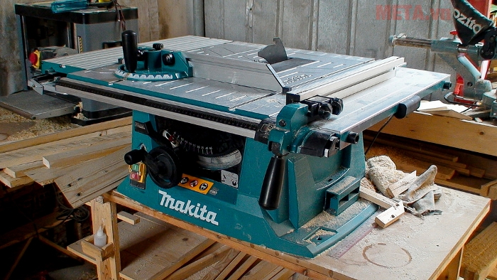 Máy cắt bàn Makita MLT100 Máy cắt bàn Makita MLT100
