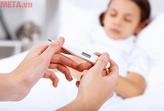 Trên thị trường hiện nay có nhiều loại nhiệt kế để bạn lựa chọn phù hợp với độ tuổi của bé Trên thị trường hiện nay có nhiều loại nhiệt kế để bạn lựa chọn phù hợp với độ tuổi của bé