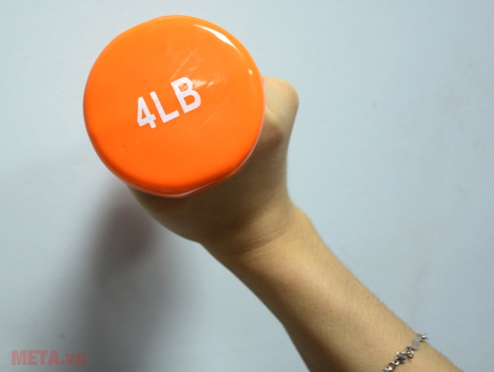 Tạ tay thép bọc cao su Life 4LB luôn tạo sự thoải mái cho người tập Tạ tay thép bọc cao su Life 4LB luôn tạo sự thoải mái cho người tập