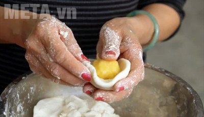 Cách làm bánh rán ngọt nhân đậu xanh