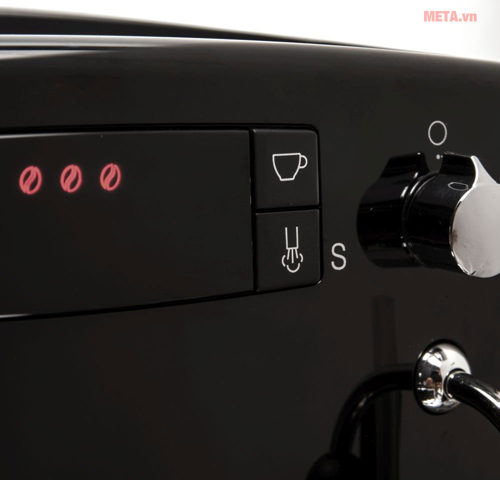 Máy pha cà phê tự động Nivona 520 với các biểu tượng phía trên bảng điều khiển 
