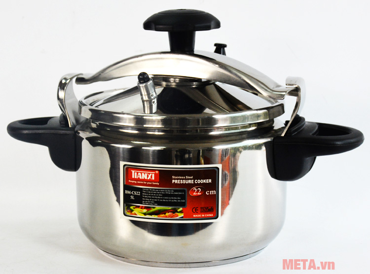 Nồi áp suất inox Tianxi BM-CS22 (22cm) - 5 lít có 3 lớp đáy truyền nhiệt nhanh và đều khi nấu. Nồi áp suất inox Tianxi BM-CS22 (22cm) - 5 lít có 3 lớp đáy truyền nhiệt nhanh và đều khi nấu.