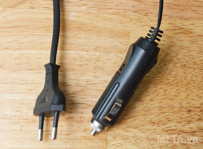 Dây cắm chuyển đổi để dùng trên ô tô và điện lưới 220V Dây cắm chuyển đổi để dùng trên ô tô và điện lưới 220V