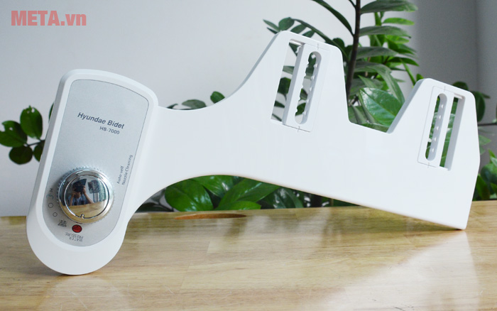 Hình ảnh vòi phun rửa thông minh Hyundae Bidet HB-7000 Hình ảnh vòi phun rửa thông minh Hyundae Bidet HB-7000
