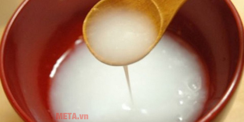 Đun sôi nước vo gạo Đun sôi nước vo gạo
