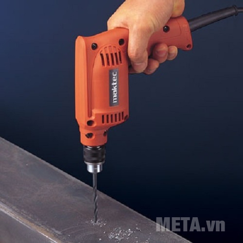 Khả năng khoan sắt của máy khoan sắt cầm tay vô cùng tuyệt vời Khả năng khoan sắt của máy khoan sắt cầm tay vô cùng tuyệt vời
