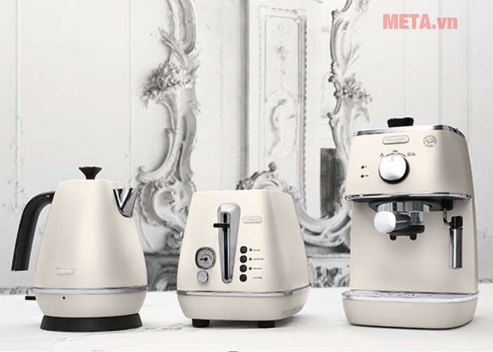 Trọn bộ sản phẩm bộ máy pha cà phê Delonghi Distinta.W
