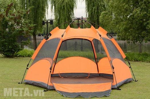 Lều du lịch Halu 2 lớp bật tự động MT0502 chống mưa to hiệu quả, phù hợp cho nhóm 3 - 5 người. Lều du lịch Halu 2 lớp bật tự động MT0502 chống mưa to hiệu quả, phù hợp cho nhóm 3 - 5 người.