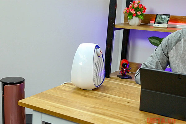 Quạt sưởi gốm FujiE Quạt sưởi gốm FujiE