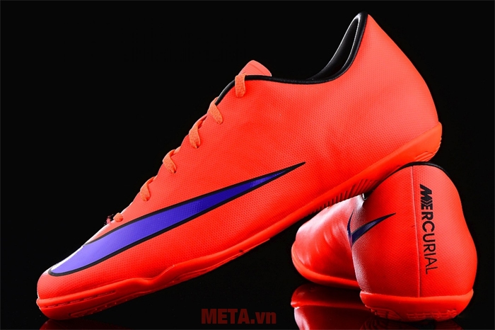 Giay đa Bong Nam Nike Mercurial Victory V Ic 651635 650 Giới Thiệu