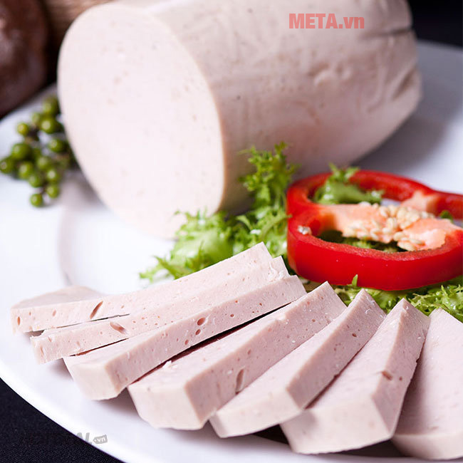 Cách biến hóa đồ ăn thừa sau Tết thành món ăn cực ngon Giò chả