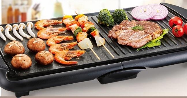 Phần rãnh chứa dầu mỡ thừa sẽ giúp giảm chất béo trong đồ ăn Phần rãnh chứa dầu mỡ thừa sẽ giúp giảm chất béo trong đồ ăn