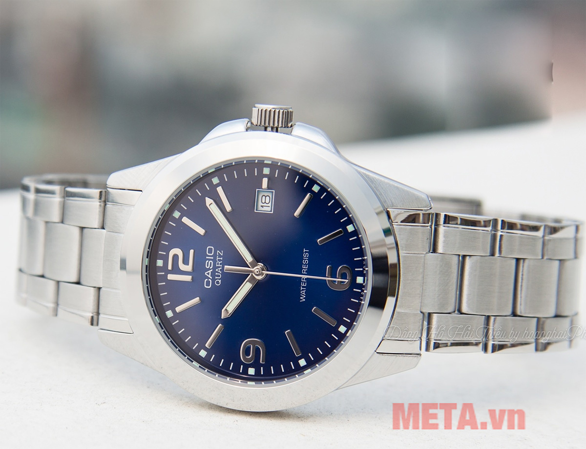 Đồng hồ pin Nên mua đồng hồ Casio năng lượng mặt trời hay đồng hồ Pin (Quartz)