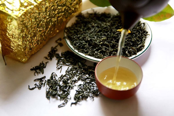 Nhuộm tóc đen Nhuộm tóc đen