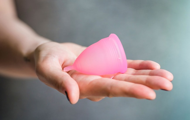 Cách phân biệt cốc nguyệt san thật & giả Cách phân biệt cốc nguyệt san thật & giả