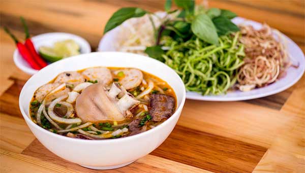 Bún bò Huế