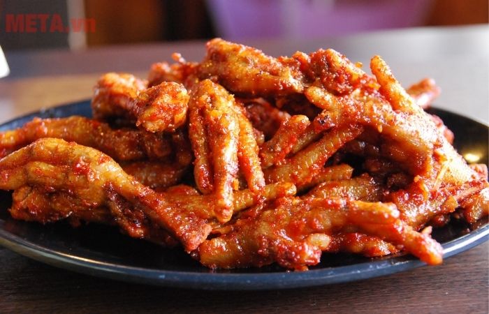 Chân gà rút xương sốt cay