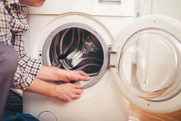 Hướng dẫn cách vệ sinh máy giặt cửa ngang đơn giản